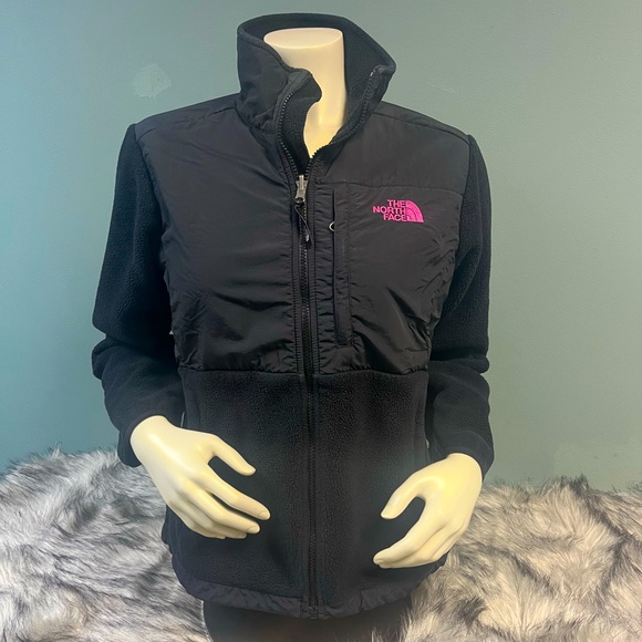 The North Face Jackets & Coats The North Face Breast Cancer